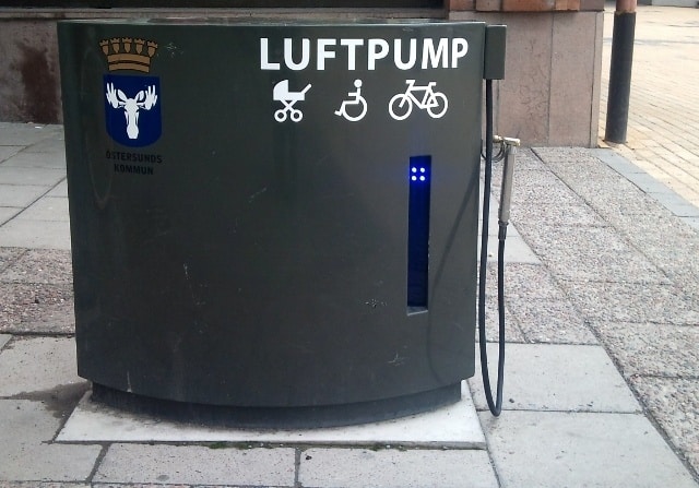 Grown-up Travel Guide Daily Photo: Public air pump, Östersund, Sweden dsc00151-640x447