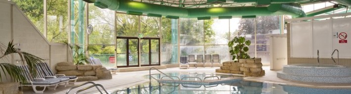 A weekend away from it all – in Maidenhead, England FEATR_POOL_10_P