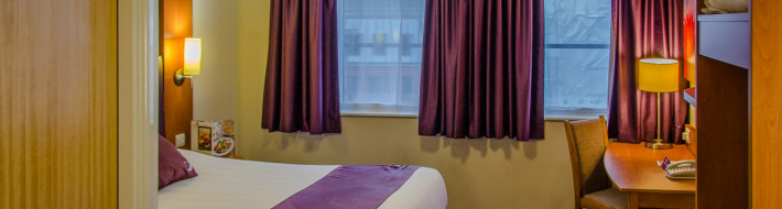 Hotel Review – Premier Inn London Blackfriars, England Room 1