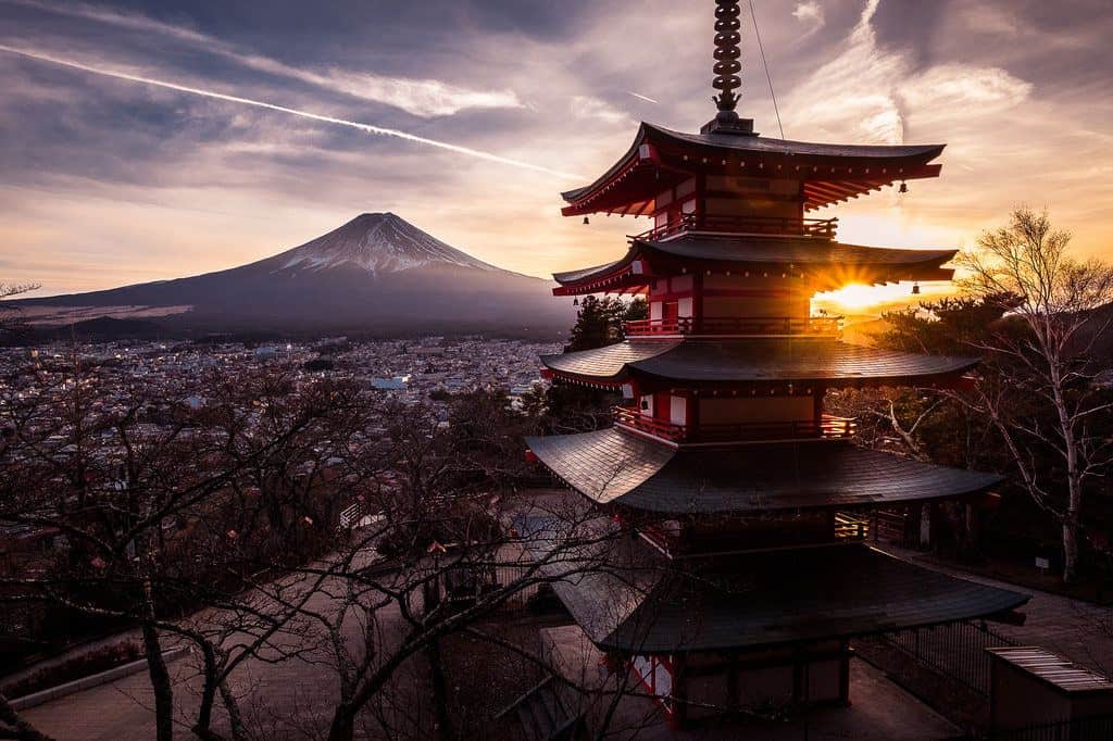 Reasons To Visit Mount Fuji When Travelling In Japan Grown Up Travel Guide Com